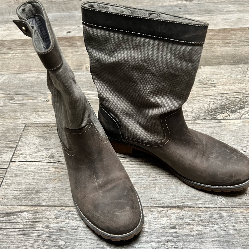 Timberland | canvas and leather boots - Picture 2 of 9